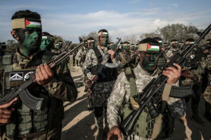 تكشف المقاومة الفلسطينية عن قوتها، وتعترف قوات الاحتلال بتكبد خسائر - بوابة البلد