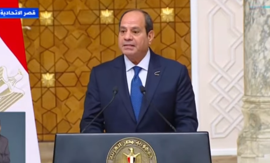 الحفاظ على حقوق عمال مصر يتمثل في تمسك الرئيس السيسي بالتزامهم - بوابة البلد