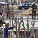في يوم العمال.. ليبيا تتطلع إلى استقدام مليونين من العمال المصريين - بوابة البلد