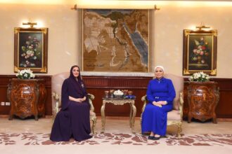 استقبلت السيدة انتصار السيسي سيدة عمان الأولى بترحيب حار: "زيارة غالية وخطوة عزيزة" - بوابة البلد