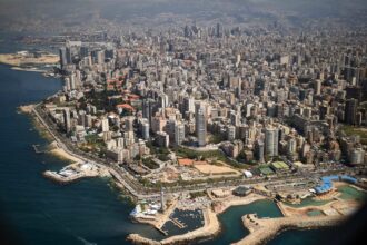 خبير اقتصادي لبناني يقول لـ"سبوتنيك": خسائر اقتصادية وأضرار تلحق بالسياحة بسبب الهجمات الإسرائيلية
