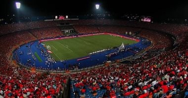 شوبير يعلق على قرار زيادة أعداد الجماهير بالمباريات.. ويطالب بتخفيض أسعار التذاكر