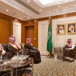 وزير الخارجية السعودي يستقبل وفداً من اللجنة الدائمة للقانون الدولي الإنساني